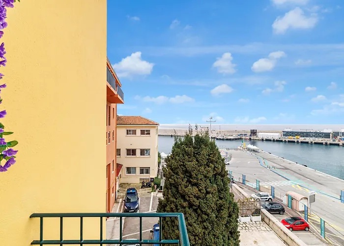 Sunlight - Archibald - Port Area, 2 Bedrooms, Stunning With Balcony & Parking Apartmán Nice